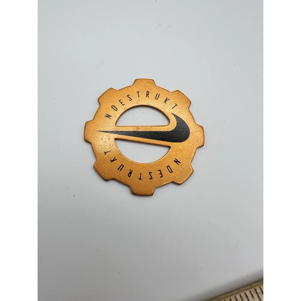 Vintage Nike‎ Air 1995 NDESTRUKT Tag Metal Emblem Keychain